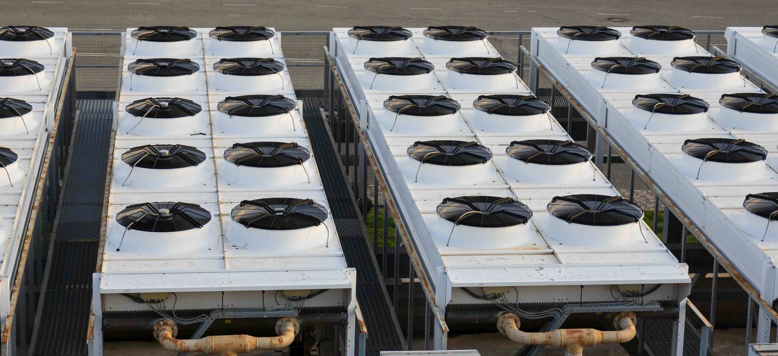 Industrial refrigeration and cooling equipment